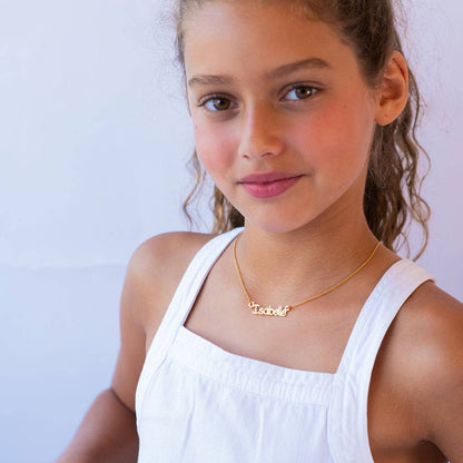 Isa Star Name Necklace